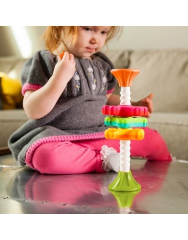 MiniSpinny žaislas kūdikiams baltame fone