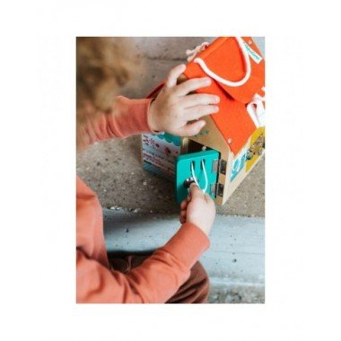 Lilliputiens veiklos namukas - Lavinamieji žaislai vaikams