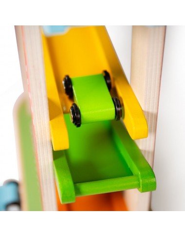 Medinis mašinėlių paleidimo garažas - mediniai žaislai vaikams Medinis mašinėlių paleidimo garažas - mediniai žaislai vaikams