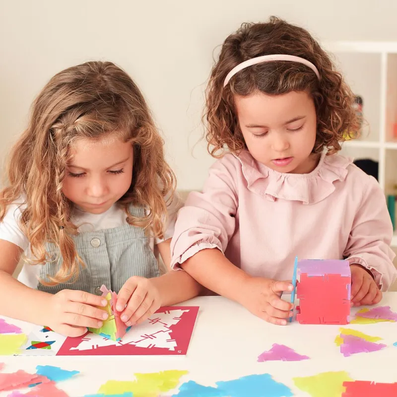 Miniland skaidrus rinkinys: Geometrija ir tūriai - Lavinamieji žaislai vaikams nuo 5 metų