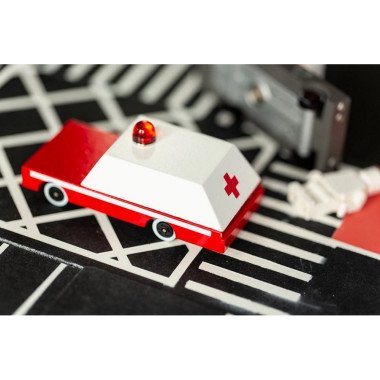 Candylab medinis greitosios pagalbos automobilis - Mediniai mašinų modeliukai
