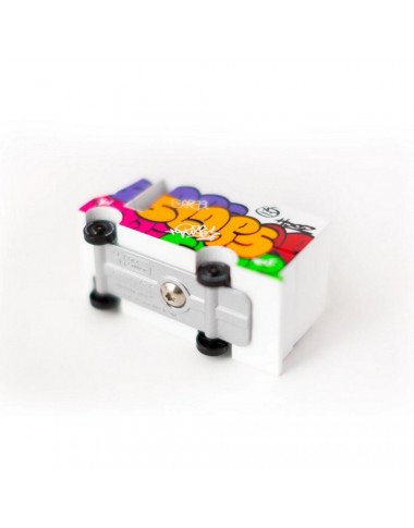 Candylab medinis graffitti furgonas - Mediniai mašinų modeliukai