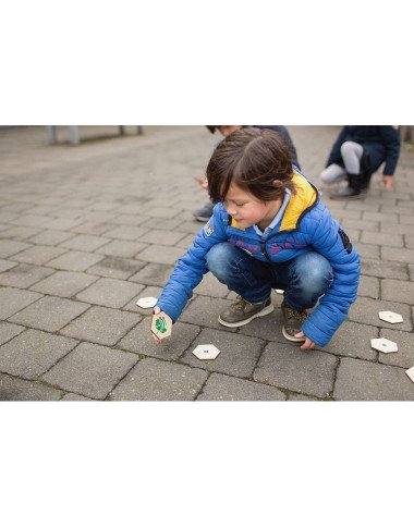 BS Toys žaidimas Vabaliukai - Lavinamieji mediniai žaislai vaikams nuo 4 metų BS Toys žaidimas Vabaliukai - Lavinamieji mediniai žaislai vaikams nuo 4 metų