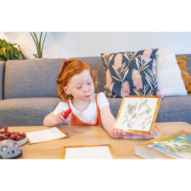 Spalvinimo knygutė su vandens pieštuku - Lavinamieji žaislai vaikams