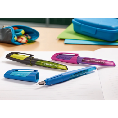 Stabilo plunksnakotis EASYbuddy M, mėlynas - Plunksnakočiai pradinukams