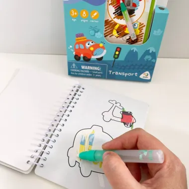 Dodo spalvinimo vandeniu knygutė Transportas atversta