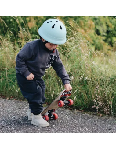 Brūna bērnu ķivere drošai brīvā laika pavadīšanai - Lapute.lt