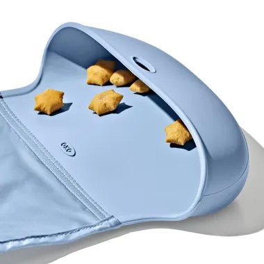 OXO silikona priekšautiņš ar kabatu, zils - Bērnu preces - Lapute.lt