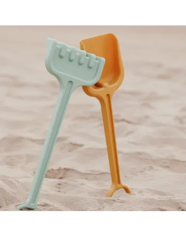 Miniland EKO lielā smilšu lāpsta un grābeklis Cool (50 cm)