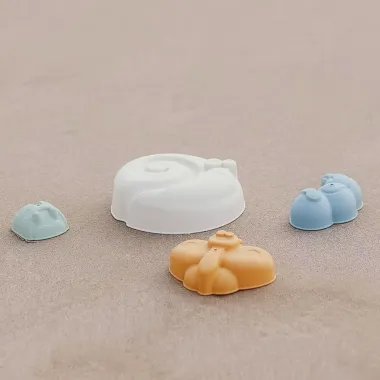 Miniland EKO smėlio formelių rinkinys Cool (4 vnt.) paplūdimyje