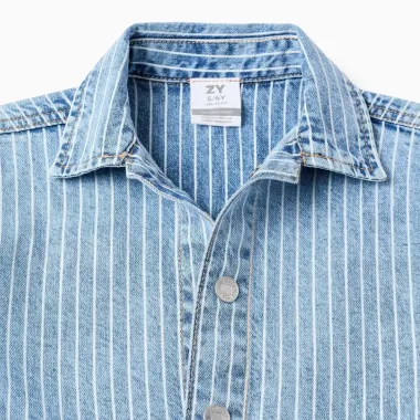 Džinsiniai marškiniai vaikams (3/4-13/14 m) - apykaklė iš arti