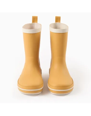 Geltoni vaikiški guminiai batai (25-32) - vienas batas pakeltas, matosi neslystantis padas
