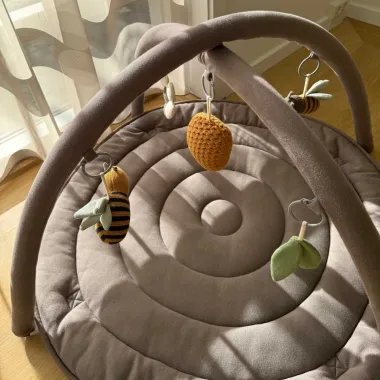 Bērnu rotaļu paklājiņš Medusbite (90 cm) | Lapute.lt