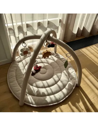 Vanilla Copenhagen lavinamasis kilimėlis Ladybug kūdikiams iš organinės medvilnės Vanilla Copenhagen lavinamasis kilimėlis Ladybug kūdikiams iš organinės medvilnės