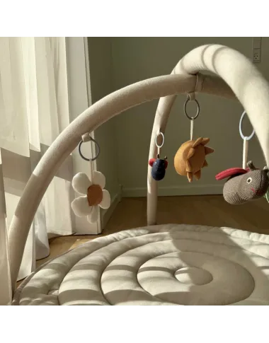 Vanilla Copenhagen lavinamasis kilimėlis Ladybug kūdikiams iš organinės medvilnės Vanilla Copenhagen lavinamasis kilimėlis Ladybug kūdikiams iš organinės medvilnės