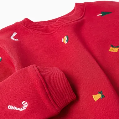 Kalėdinis raudonas džemperis vaikams (3/4-13/14) - siuvinėtos detalės iš arti