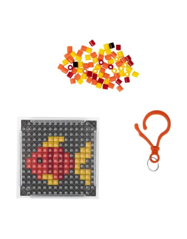 Užlyginamų karoliukų mozaika - raktų pakabukas Žuvytė Užlyginamų karoliukų mozaika - raktų pakabukas Žuvytė