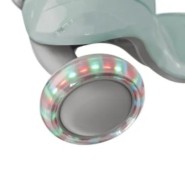 Žalias vaikiškas paspirtukas vaikams su šviečiančias ratais