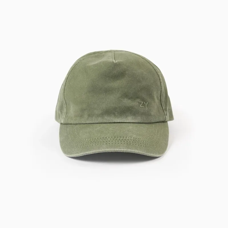 Khaki žalios spalvos kepurė berniukui su snapeliu Khaki žalios spalvos kepurė berniukui su snapeliu