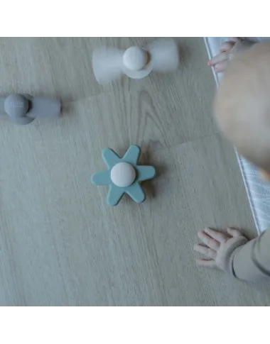 Silikoniniai suktukai kūdikiui (3 vnt.): baltas, rudas ir žalsvas Silikoniniai suktukai kūdikiui (3 vnt.): baltas, rudas ir žalsvas